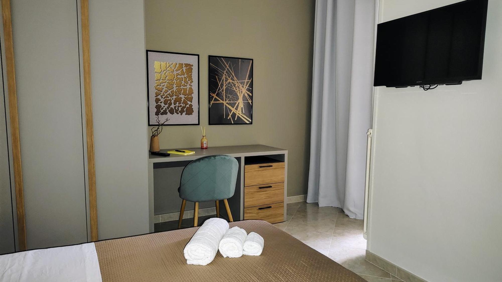 Fd Apartments - Zoe Prestigioso Appartamento Vicino Alla Stazione E Al Centro Монополи Экстерьер фото
