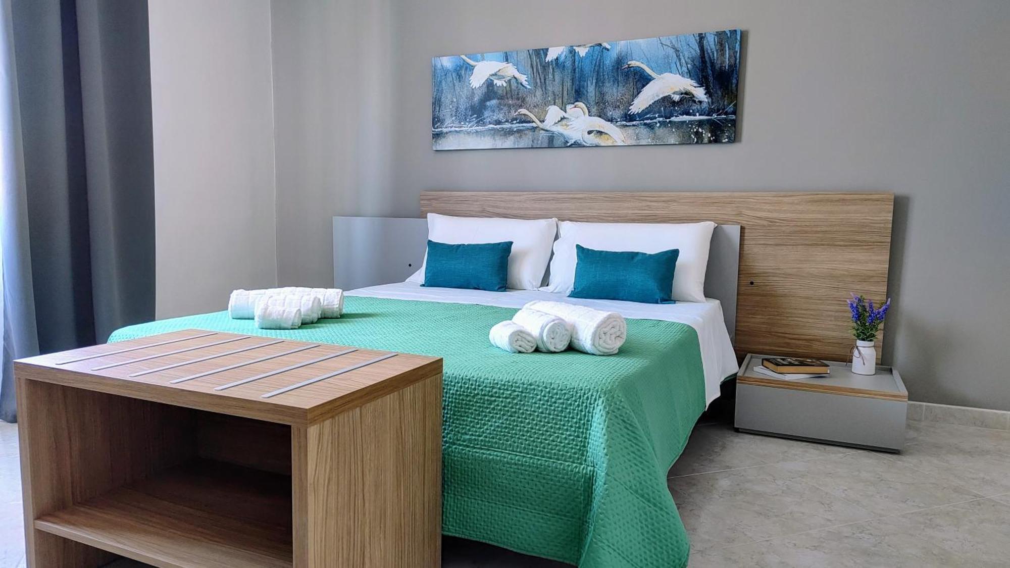 Fd Apartments - Zoe Prestigioso Appartamento Vicino Alla Stazione E Al Centro Монополи Экстерьер фото