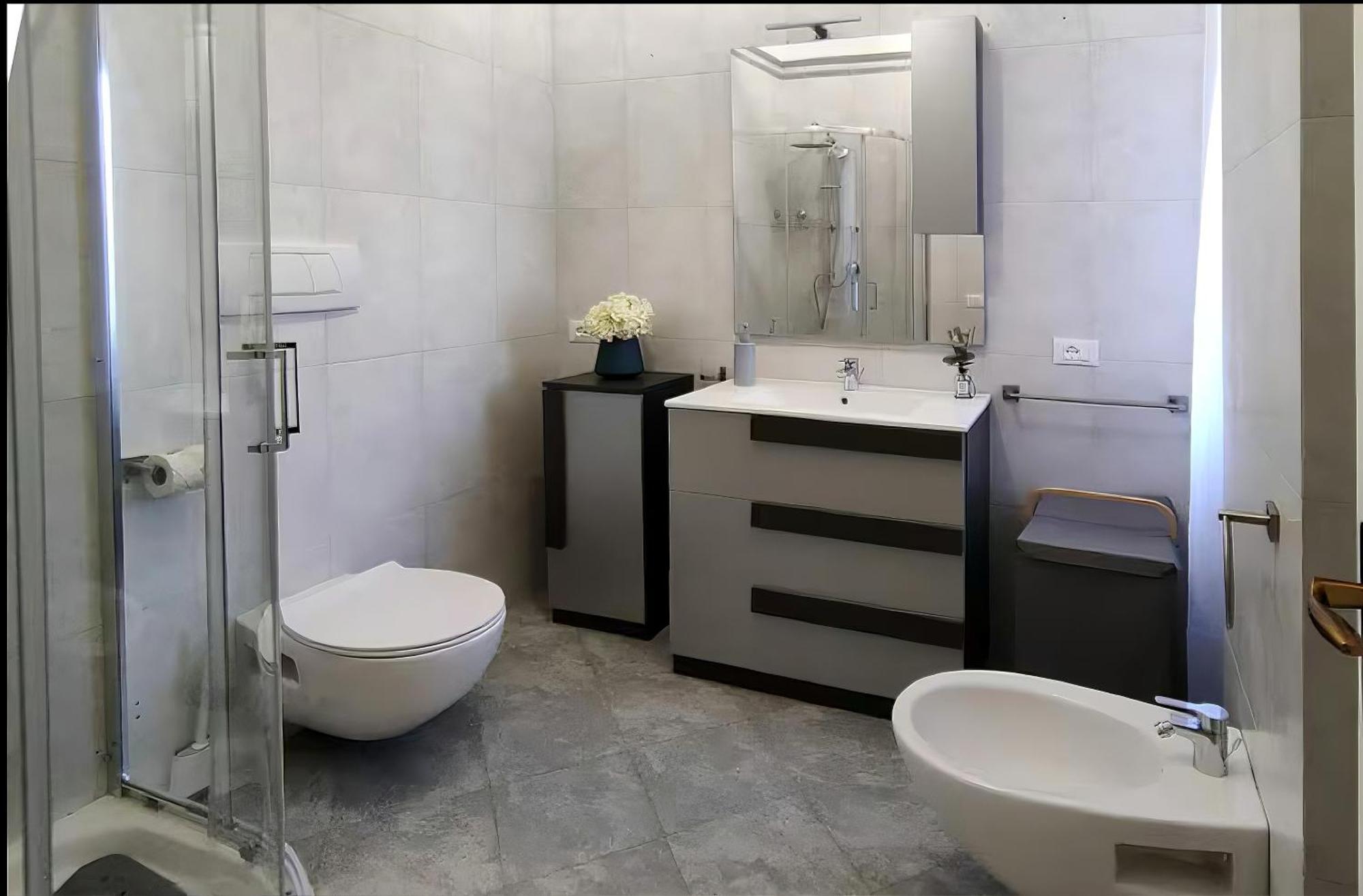 Fd Apartments - Zoe Prestigioso Appartamento Vicino Alla Stazione E Al Centro Монополи Экстерьер фото