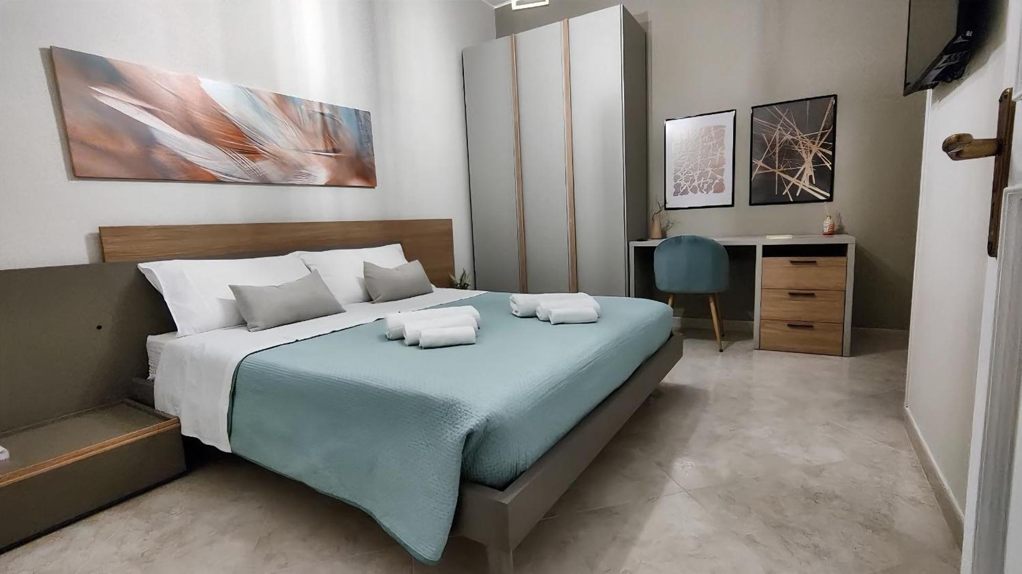 Fd Apartments - Zoe Prestigioso Appartamento Vicino Alla Stazione E Al Centro Монополи Экстерьер фото